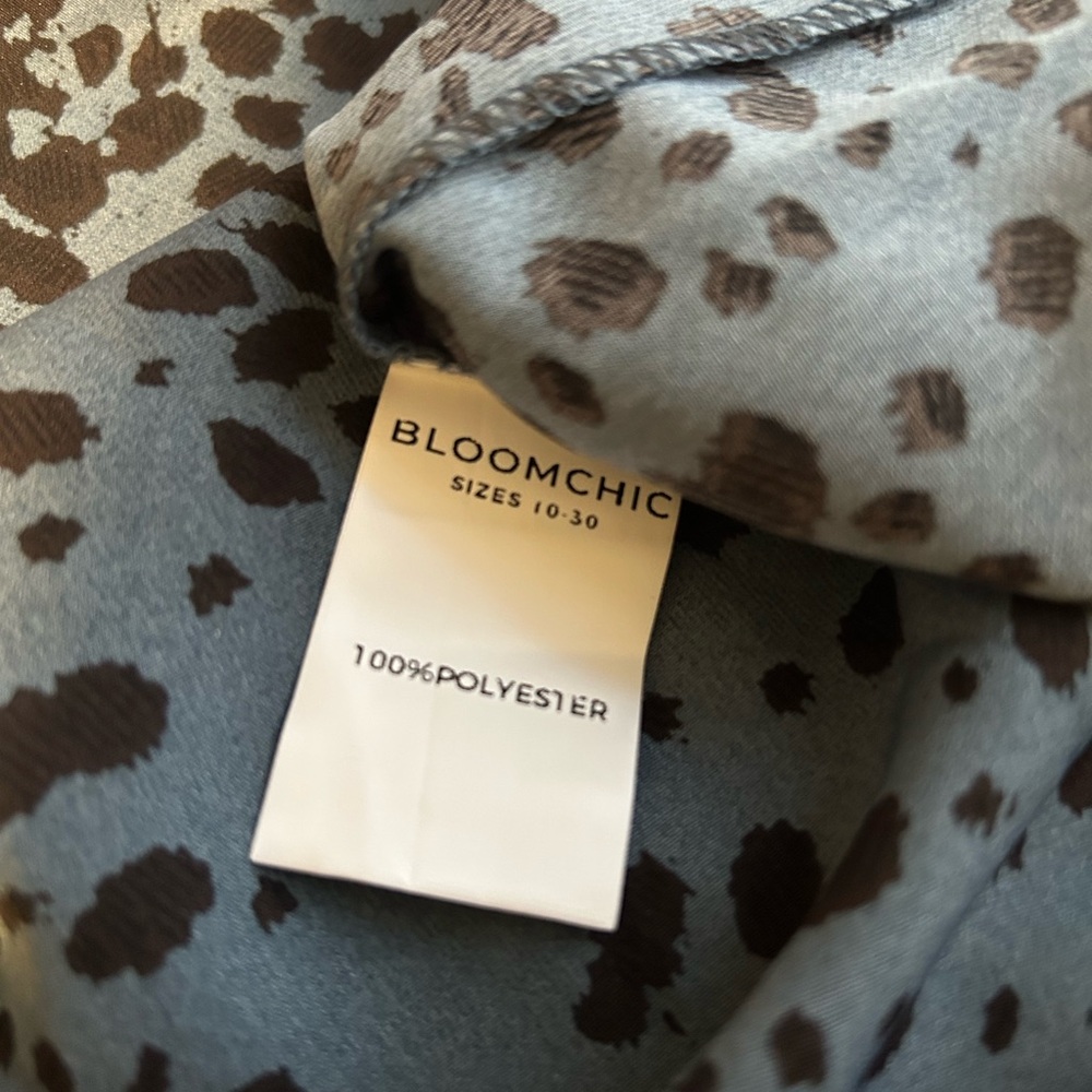 BloomChic Blue and Black Dotted Ruffle Sleeve Blouse - Picture 11 of 11